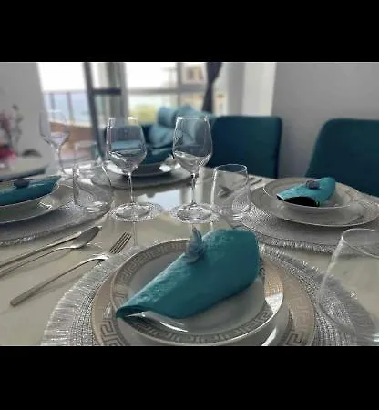 Brand New First Line Sea View 1 Bedroom 公寓 布尔加斯