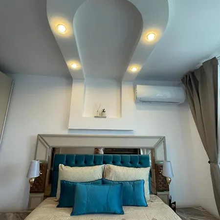 Апартаменты Brand New First Line Sea View 1 Bedroom *