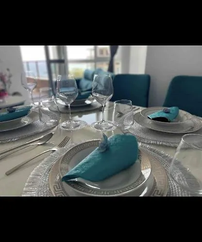 Brand New First Line Sea View 1 Bedroom Апартаменты Бургас