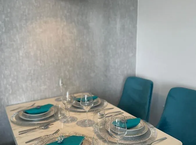 Brand New First Line Sea View 1 Bedroom * بورغاس